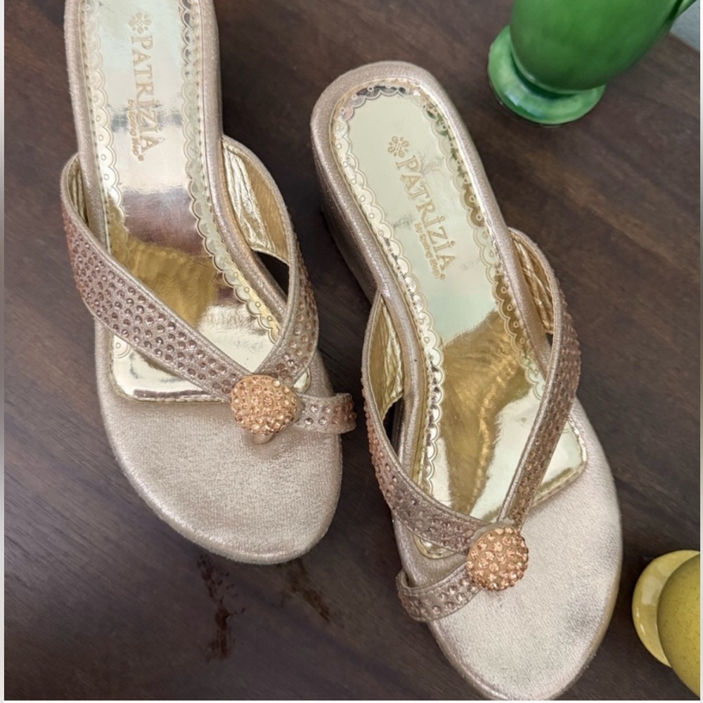 PATRIZIA by Spring Step Lucious Champaign size 7